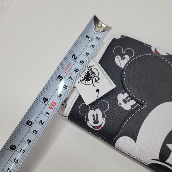 Disney Parks Loungefly Mickey Mouse All Over Mickey Face Black Wallet NWT - Picture 11 of 11
